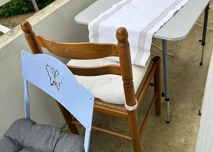 équipé Avec Balcon Appartamento