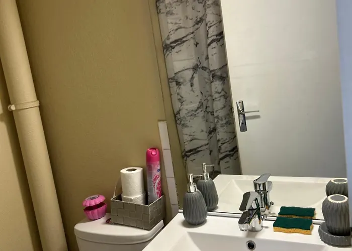 équipé Avec Balcon *